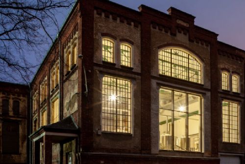 Noc pivovarů se vrací. V dubnu otevřou své brány desítky pivovarů napříč třemi kraji