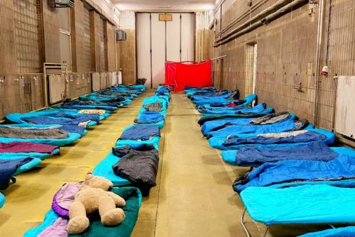 Nouzové zimní centrum v DEPO2015 se dnes znovu otevírá – už potřetí v řadě