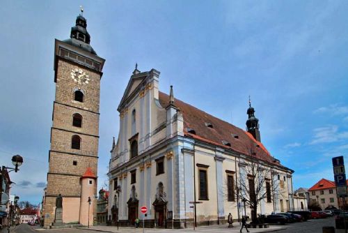 Oprava katedrály sv. Mikuláše: Historický skvost za 32 milionů korun obnovován