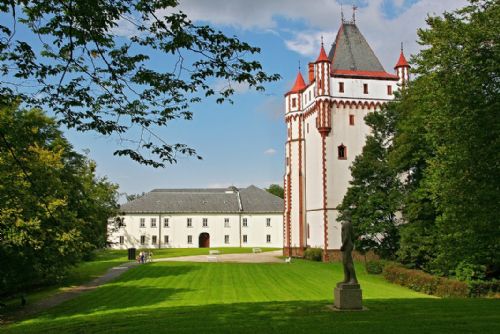 Rekonstrukce pracovny Mechtilde Lichnovské na zámku v Hradci nad Moravicí