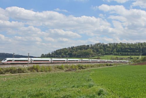 Spor o trasu vysokorychlostní tratě Moravská brána - tunel versus ekodukt