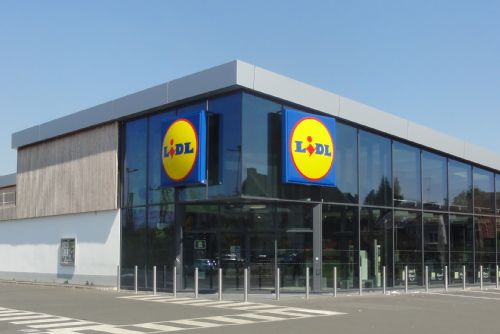 V Petrovické ulici v Domažlicích vyroste Lidl, součástí bude i 90 parkovacích míst