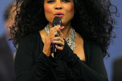 V Plzni dnes poprvé v Česku zazpívá Diana Ross. Lochotín čeká velký večer