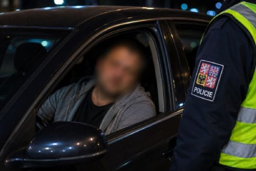 V Praze policie za pět měsíců eviduje 350 případů řízení pod vlivem drog. Problém se týká i nehod