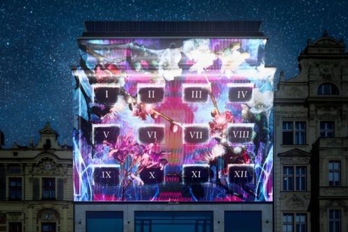 Video místo ohňostroje, Plzeň sklízí na sociálních sítích kritiku