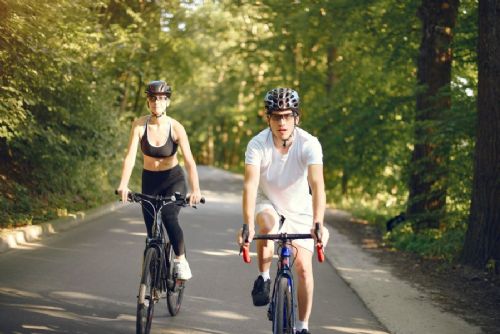 Vyhrazené cyklostezky v Praze ztrácejí cyklisty. Měření ukazuje pokles, statistiky ale nejsou přesné