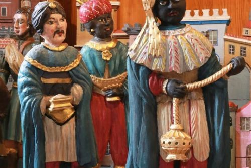 Kašperskohorský betlém čítá více než 300 figurek