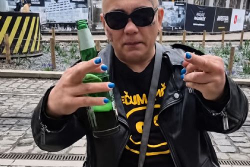 Koncem srpna v Plzni soud s Michalem M. za pomluvu policisty, svolává příznivce
