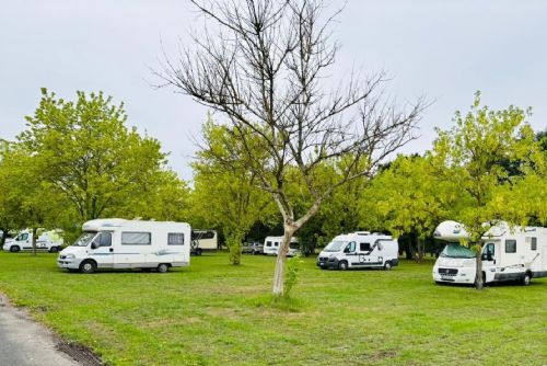 Plzeň 3 investuje osm milionů do rozšíření zázemí pro karavany u Škodalandu