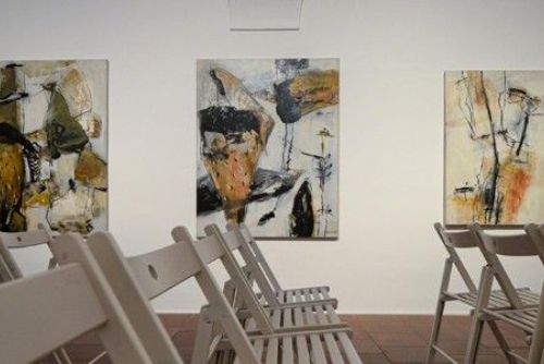 Plzeň rozdělí 200 tisíc na rezidence pro zahraniční umělce