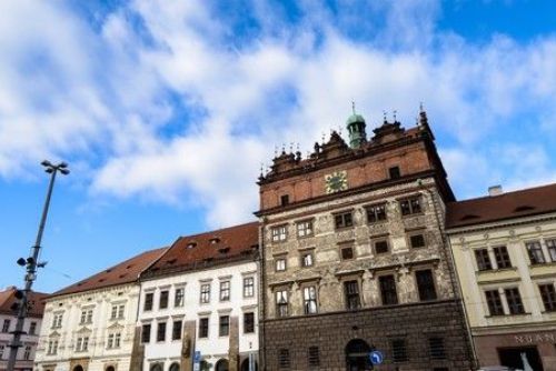 Plzeň rozdělí téměř 16 mil. proti rizikovému chování a resocializaci