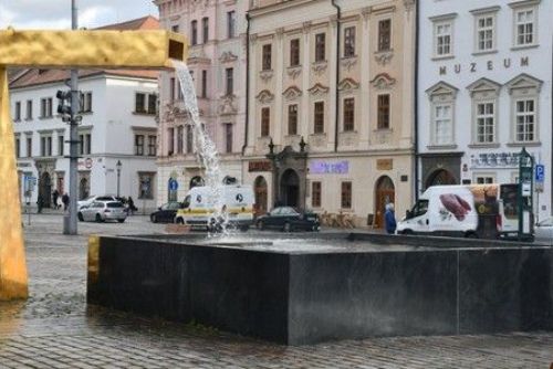 Plzeň zimuje kašny - chystá opravy za miliony