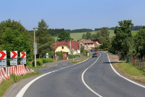 Plzeňský kraj čekají dvouměsíční opravy hlavních silnic za desítky milionů