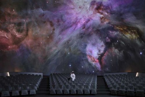 Pražské planetárium: Nový design a LED projekce vzrušují davy