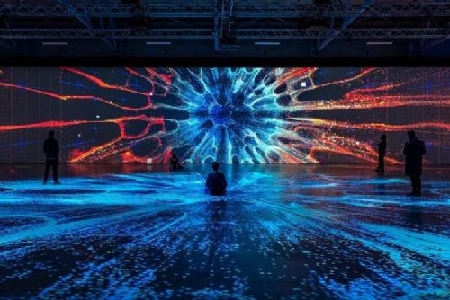 Signal Space v Praze: celoroční galerie světla a digitálního umění