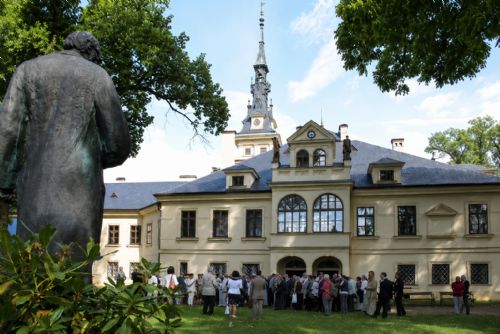 Zámek v Lužanech hostil předání Cen Josefa Hlávky za vědeckou literaturu
