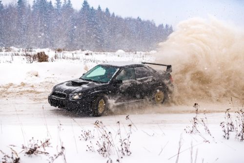 Zimní driftování je přestupek, pozor na vysoké pokuty