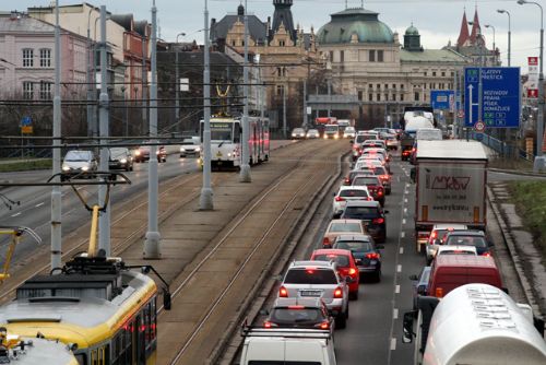 Doprava v Plzni v letošním roce? Doporučujeme obrnit se trpělivostí