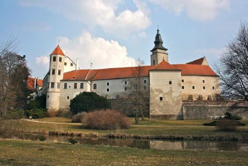 Návštěvnost památek na Vysočině stoupá: Telč a Lipnice lákají na historii a kulturu