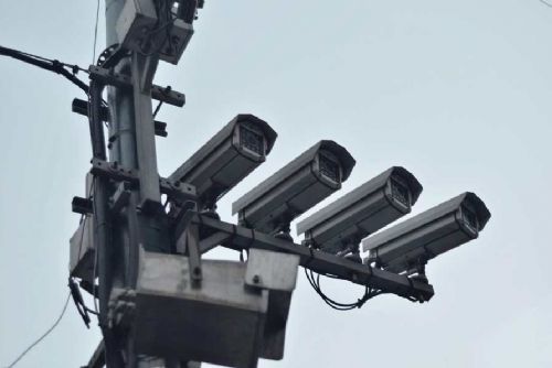 Nový radar na I/37 zklidní dopravu ve Stržanově