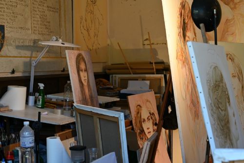 Oslavte 10 let otevřených ateliérů v Plzni - výstavy, workshopy a mnohem více