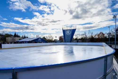 Plzeň otevřela bruslařskou sezónu s novými veřejnými kluzišti