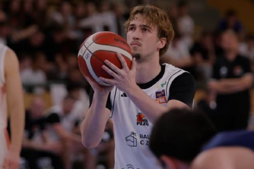 Plzeň se po 14 letech vrátila do NBL. Domácí premiéra končí porážkou 79:109 s Děčínem