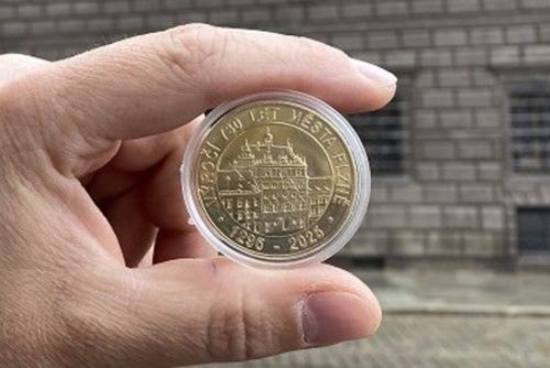 Plzeň slaví 730 let limitovanou mincí a historickými slavnostmi
