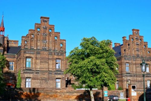 Podolí se s Apolinářem nesloučí. Obě pražské porodnice zůstanou samostatné, potvrdil Vojtěch