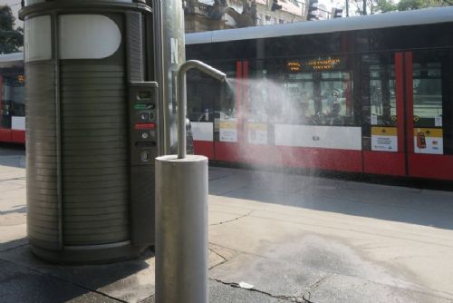 Praha rozšířila síť mlžítek a osvěžítek na 50. Tři nová zařízení přibyla v Praze 4