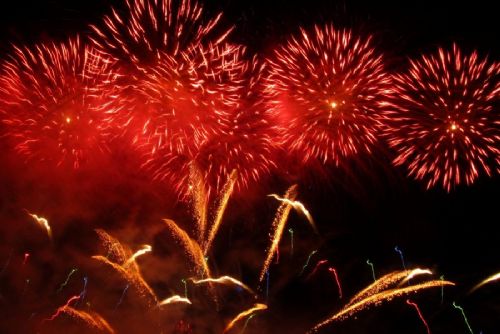 Praha umožní městským částem úplný zákaz pyrotechniky. Dvacet částí ho zavádí hned, Silvestr bude omezen
