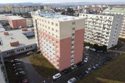 Třebíč otevřela zmodernizovaný domov mládeže SPŠ