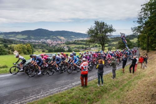 West Bohemia Tour startuje 20. srpna. Jezdci absolvují přes 450 km a více než 5 000 m převýšení