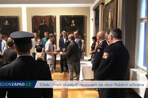 Cheb: První studenti nastoupili na obor Požární ochrana (TV Západ)