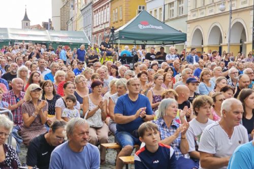 Chodské slavnosti lákají na koncerty, folklor a vstup zdarma