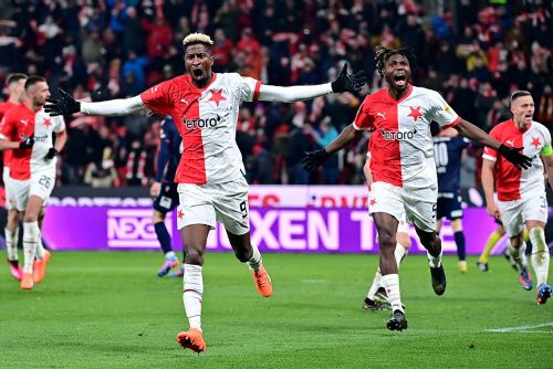 Góly nepřišly, drama ano. Zápas Slavie s Plzní vyvrcholil vyloučením Chorého