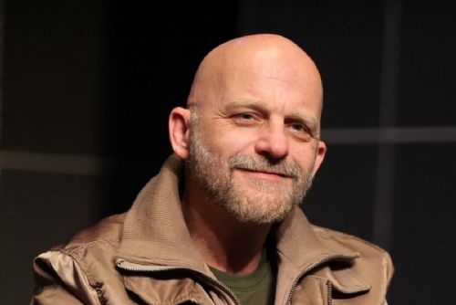 Hynek Čermák přijede na Švihov. Hradní špýchar nabídne komorní talkshow