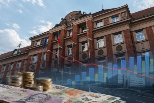 Miliardové investice zaplatí kraj z rezerv. Rozpočet pro rok 2027 znovu skončí ve schodku