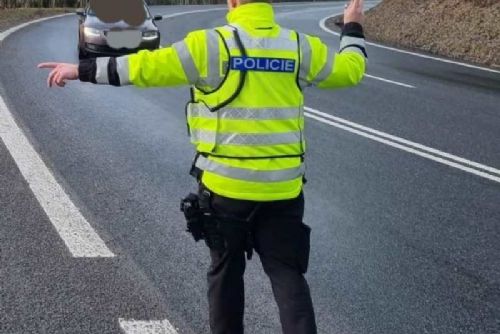 Největší policejní manévry na D3 u Tábora: Kontroly aut, zboží i migrace