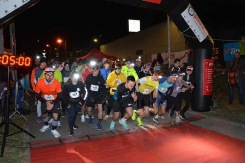 Noční desítka opět rozběhne Jihlavu, start i cíl u mostu U Jánů