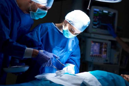Nová kúra v Novém Městě: Lepší prevence infekcí před operacemi