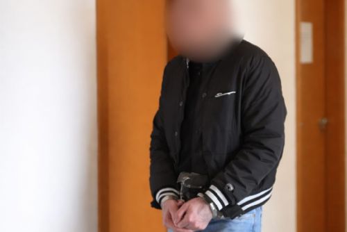 Po vraždě další obžaloba. V léčebně měl kvůli drogám napadnout pacienta
