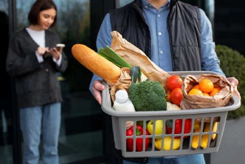 Pojízdné prodejny pomáhají venkovu. Když zavře obchod, nákupy přijedou za lidmi