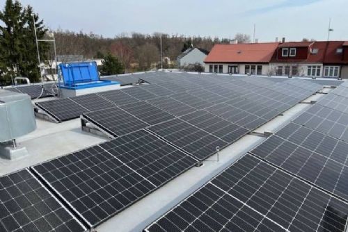 Praha 6 modernizuje deset školních budov, roční úspory mají dosáhnout 4,5 milionu korun