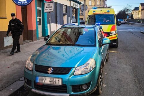 Řidič s 3,91 promile zkolaboval v zaparkovaném autě