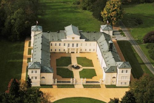 Zámek Kynžvart láká na Velikonoce i celou sezonu. Děti čekají pohádkové prohlídky