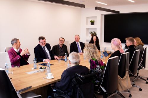 ZČU a InterCora prodloužily magisterský program Správa a řízení provozu budov