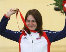 Plzeňská střelkyně a olympijská vítězka Kateřina Emmons obdržela Medaili Za zásluhy