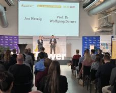 Plzeňský TechTower propojil české a bavorské inovátory. Ocenění získal i startup pomáhající vozíčkářům