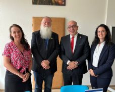 Izraelský velvyslanec Amir Weissbrod navštívil Slovanskou radnici